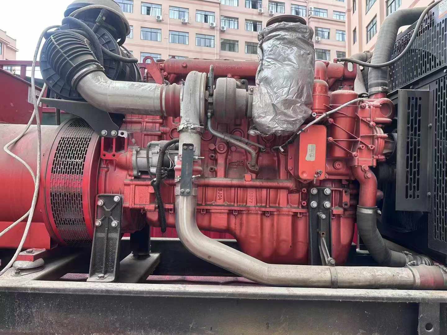 卫辉如何选择适合 600kW 柴油发电机组的过载保护器？